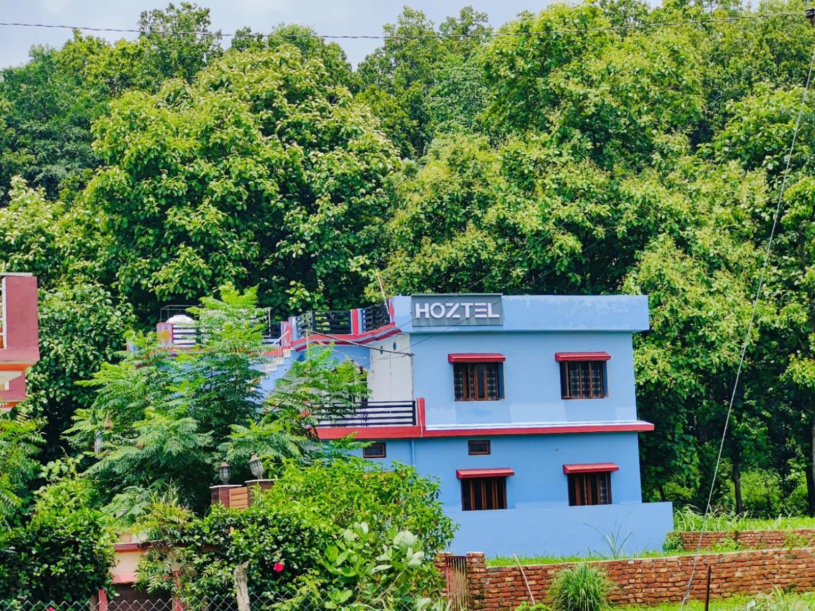 Hoztel Jollygrrant Doon Hostel Rāni Pokhri Екстериор снимка